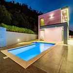 Villa C&c Sunset *