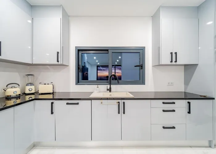 Villa C&c Sunset Arco da Calheta (Madeira)